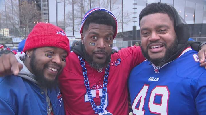 Bills fans re-energized after fourth-quarter surge against Tampa Bay