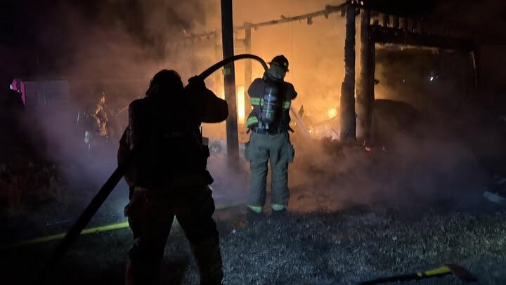 Early morning fire destroys garage in Coalville