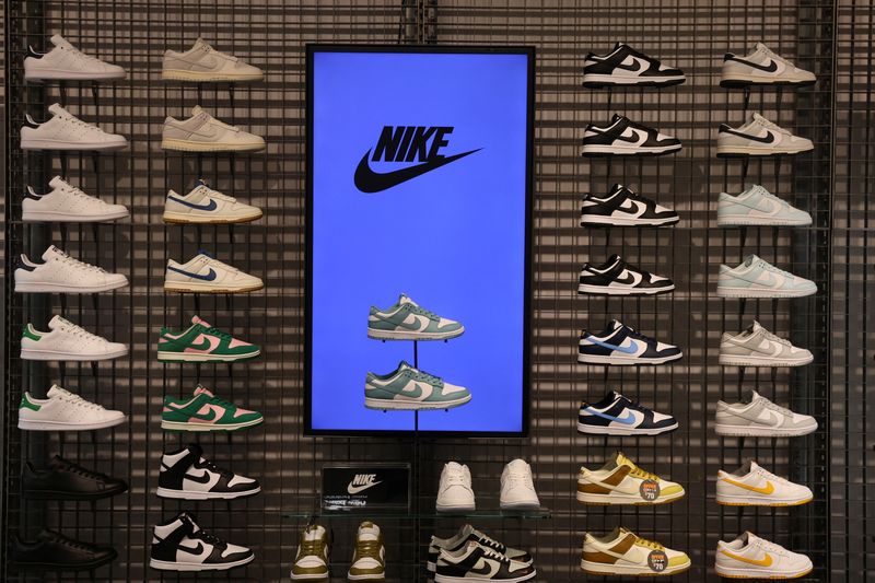 Moody's downgrades Nike's debt ratings on cost pressures