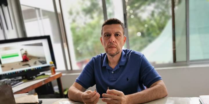 Sobrino de Pablo Escobar aseguró que el líder del Cartel de Medellín habría financiado parte de la vía Bogotá