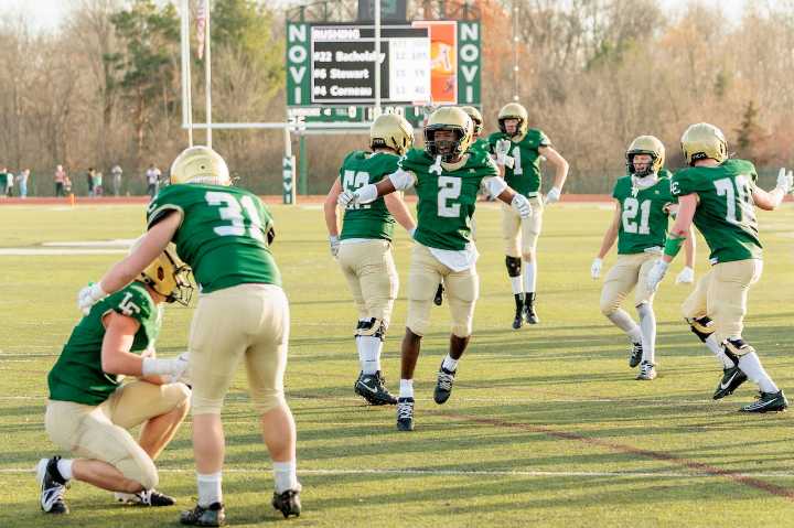 See photos from Lumen Christi’s dramatic overtime win over Almont in D6 semifinal