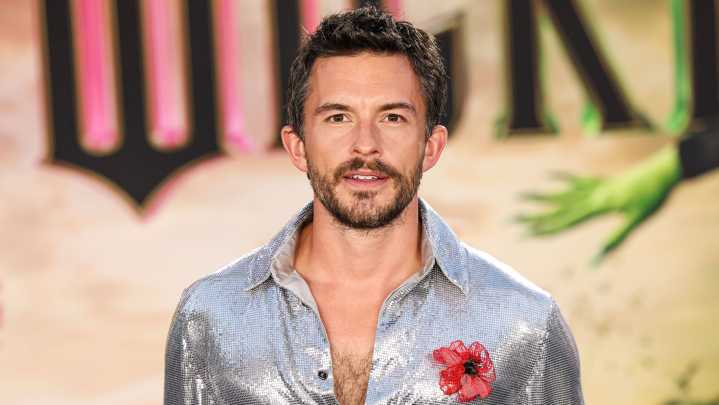 Jonathan Bailey Becomes First Openly Gay Man Crowned ‘Sexiest Man Alive 2025’; Beats Pedro Pascal, Henry Cavill, Glen Powell