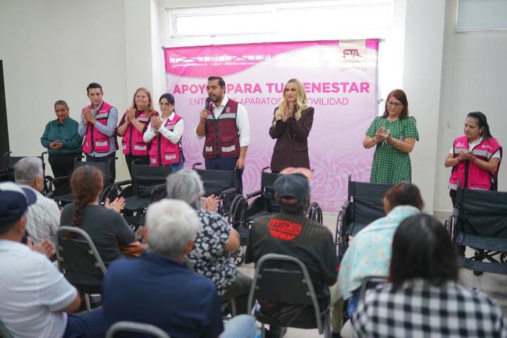 Entrega Santa Catarina más de 1,300 aparatos de movilidad