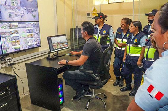 Municipalidad de Nepeña instala 14 cámaras de seguridad con monitoreo