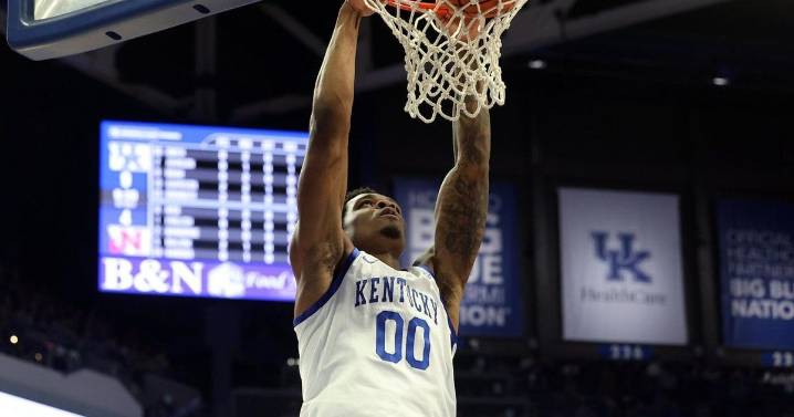 No. 9 Kentucky controls the second half to beat Nicholls 77