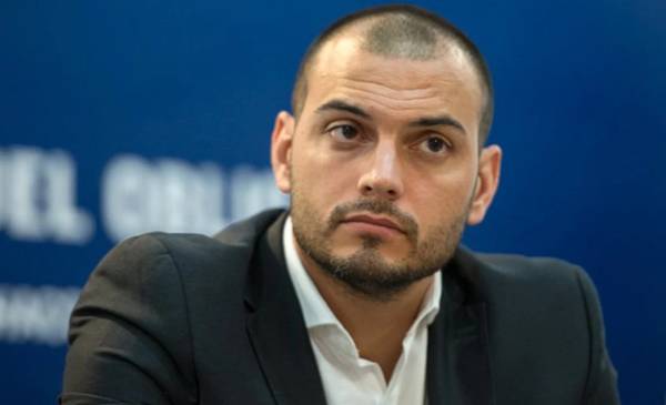 Exfuncionario de CFK propuso un “impuesto al efectivo”