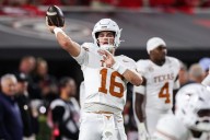 Georgia's surprise onside kick sparks 35-10 win, puts Texas' CFP hopes in jeopardy