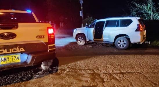 En una rápida reacción, la Policía recuperó una camioneta hurtada y capturó a un implicado en Supatá