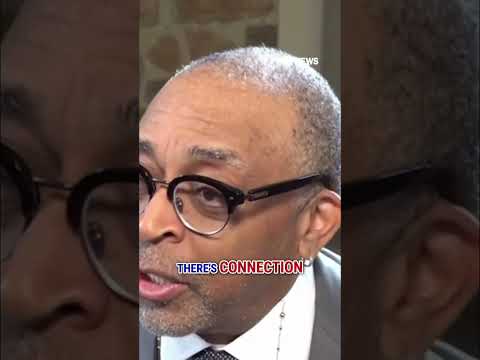SEE IT: Spike Lee gifts pope a Knicks jersey #shorts #usa #pope #christian