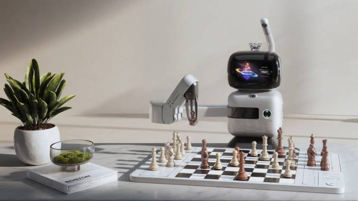 Black Friday deal: Save 42% on the SenseRobot Chess — the AI chess master everyone wants