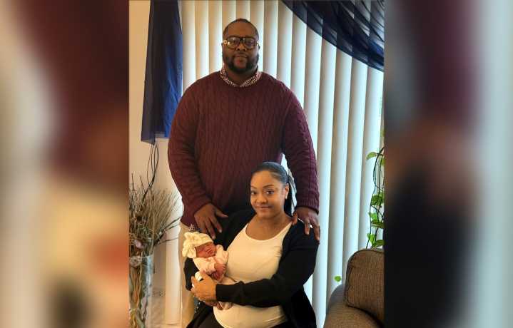 Couple claims hospital discharged mom in labor