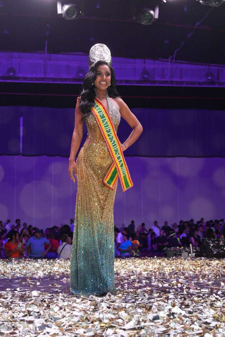 Faylin Rodríguez (Blas de Lezo), nueva Reina de Independencia 2025