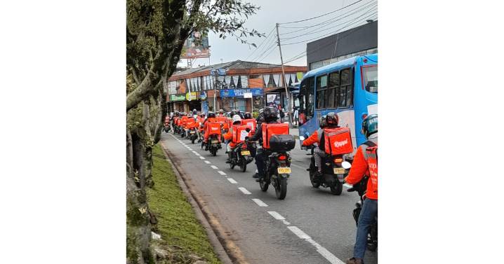 Domiciliarios de Rappi protestaron en Manizales: denuncian pagos de $3.050 por entregas que cuestan $17.000