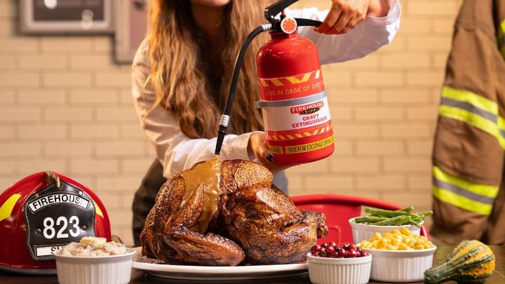 'Gravy Extinguisher' being offered by Firehouse Subs to rescue dry turkeys