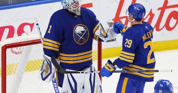 Beck Malenstyn's spectacular goal helps Sabres beat East