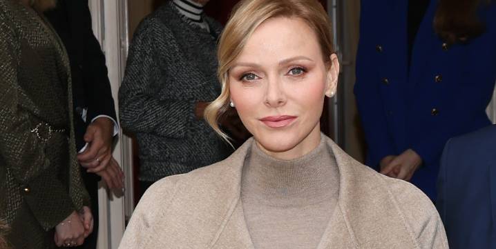 La princesa Charlene de Mónaco se pone los pantalones vaqueros que se venden en España y adoran las mujeres más elegantes