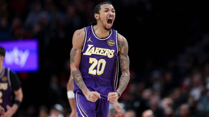 Short-handed Lakers win at Portland with help of Nick Smith Jr.