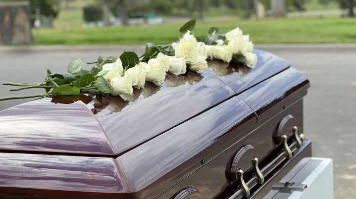 ¿Cuánto cuesta morirse en México? Estos son los gastos funerarios que enfrenta una familia