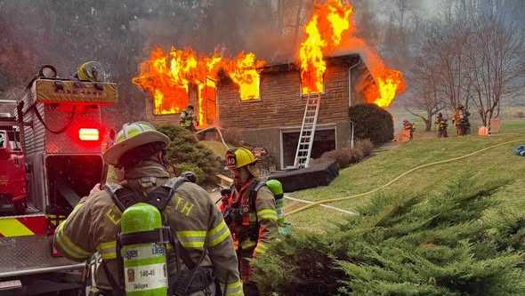 House catches fire in Elizabeth Township, Allegheny County