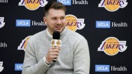 Luka Doncic agradece a Lakers evitar uso de cancha especial para NBA Cup