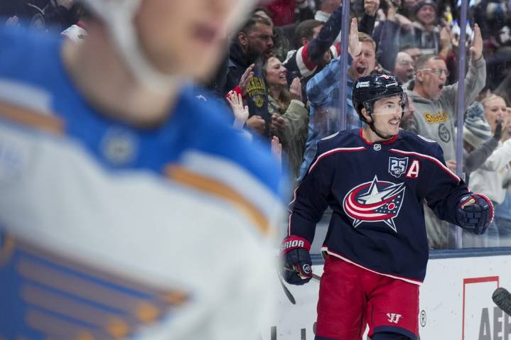 Deadspin | Zach Werenski's 2-point night helps Blue Jackets edge Blues