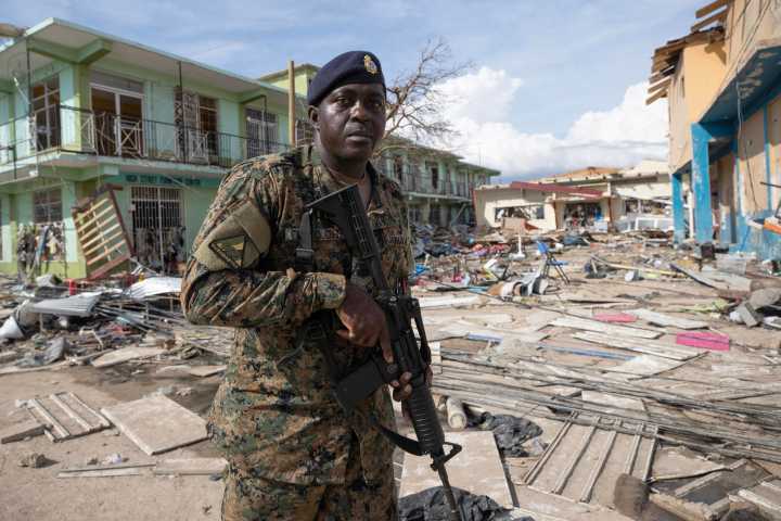 Black River después de la tormenta: la batalla de Jamaica entre el hambre, la esperanza y el mar