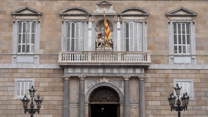 ¿Quieres ser funcionario en Cataluña? Estos son los nuevos plazos para entrar en la administración de la Generalitat