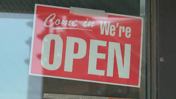 ¿Qué supermercados estarán abiertos el Día de Acción de Gracias?