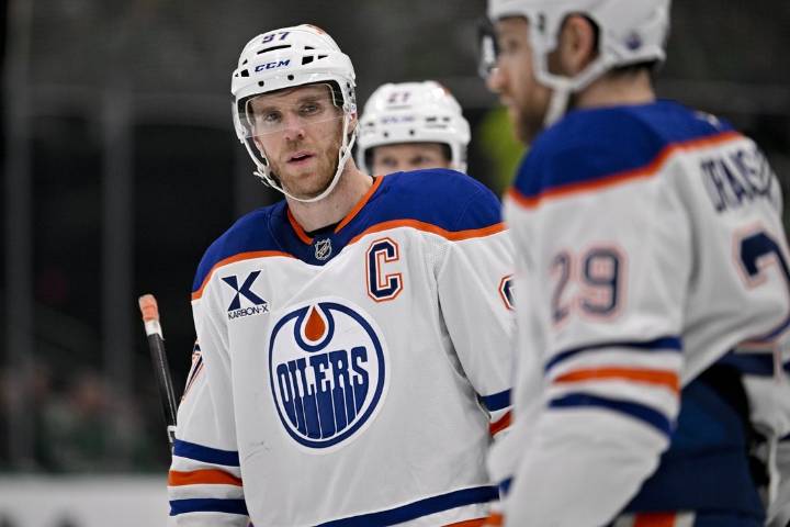 Deadspin | Oilers face league-best Avalanche while in search of finishing kick