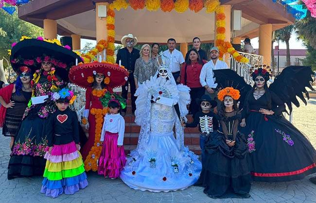 Concurso de catrinas en Corredor Artesanal