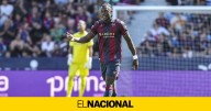 Hansi Flick no aprueba el fichaje de Etta Eyong: no está preparado para el Barça