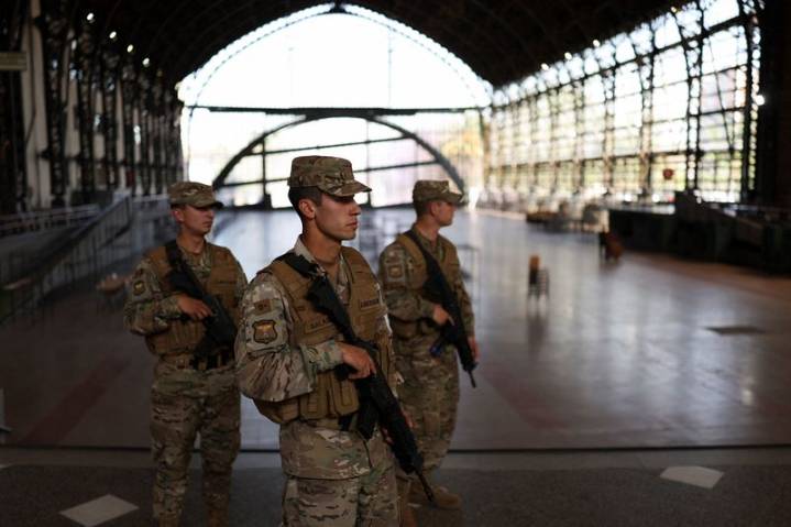 Chilean right wing eyes return to power as crime, migration dominate election