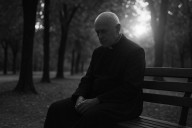 Descanso en el parque, por Marcial Fonseca