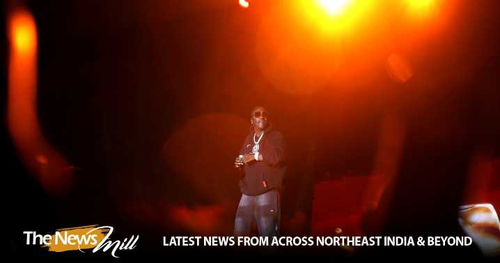 From ‘Smack That’ to ‘Chammak Challo’, Akon stirs nostalgia at Delhi concert, shares stage with wife