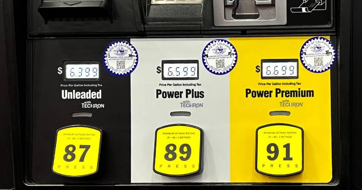 Why aren't falling oil prices lowering gas costs for California drivers?