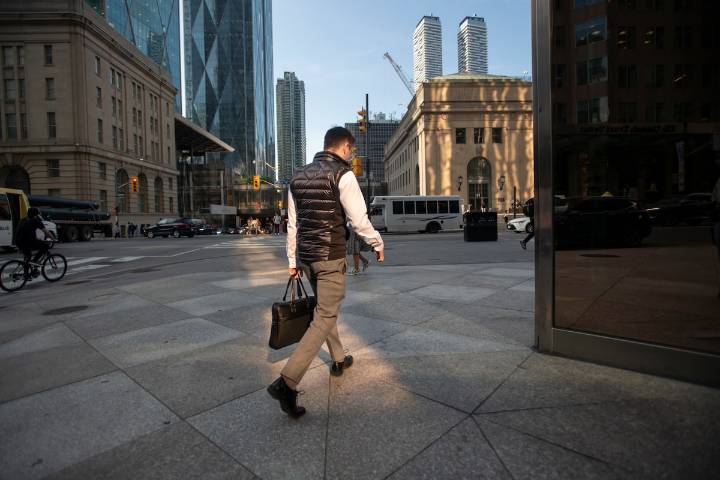 Ottawa targets non-compete agreements at banks, telcos and other federally regulated companies