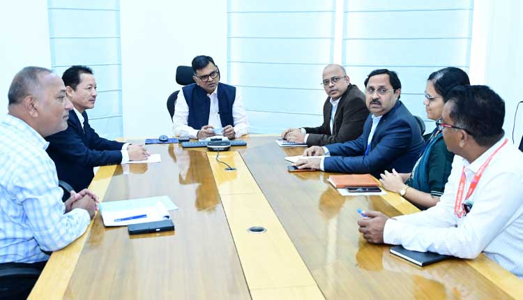 Odisha Govt Directs OMCs To Ensure Timely LPG Delivery, Maintain Adequate Stocks