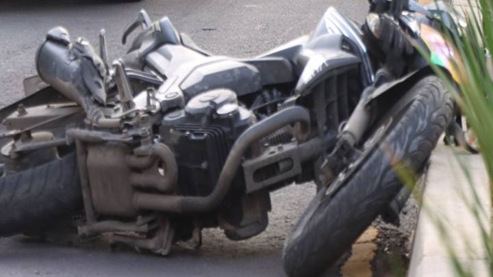 Choque en Anillo Periférico: una persona murió y hay dos lesionadas