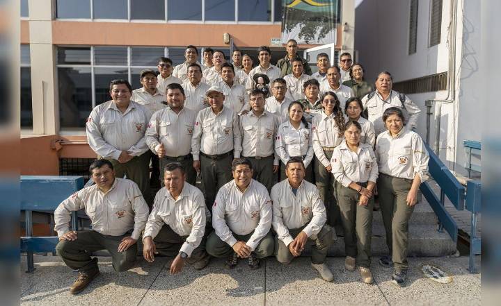 Perú oficializa nueva escala salarial para guardaparques y presidente Jerí Oré es nombrado Guardaparque Honorario