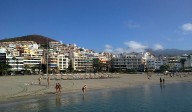 Una mujer, entre la vida y la muerte tras ser recatada del mar en Tenerife