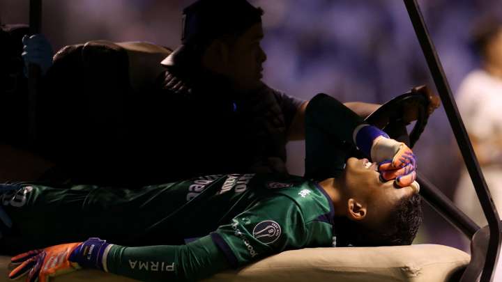 Kevin Mier, Portero del Cruz Azul, Sufre Fractura: ¿Qué le Pasó y Por Qué Perderá Liguilla?