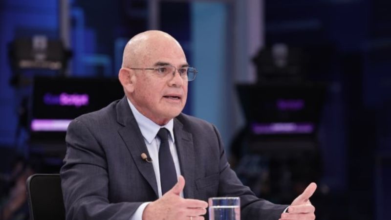 Premier Ernesto Álvarez anuncia reorganización del INPE