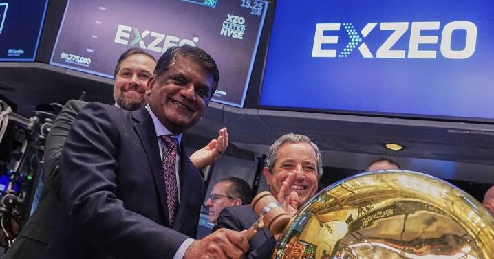 TSX composite up more than 300 points