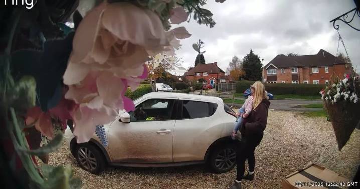 ‘Hilarious’ Ring Doorbell footage catches toddler's savage response to dad