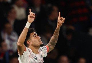 Bayern domina al PSG con doblete de Luis Díaz antes de ser expulsado