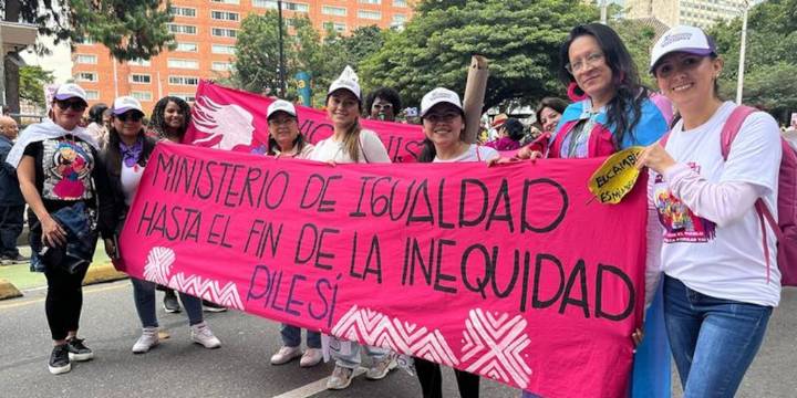 Escándalo en el Ministerio de la Igualdad por denuncias de despidos y abuso laboral en el Fondo: en octubre salieron 33 personas