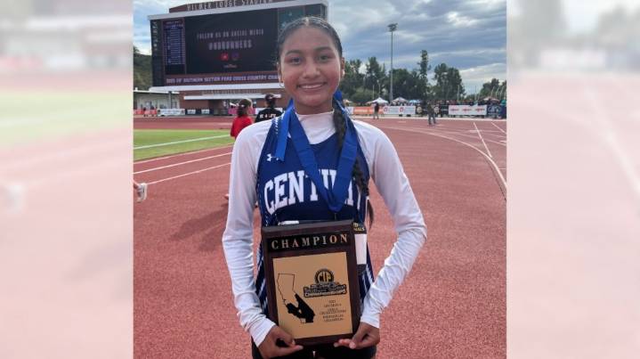 Monserrat Santillan-Silva’s fast improvement leads to CIF-SS cross country title – Orange County Register