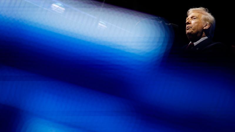 Two days that tarnished Trump’s aura of absolute power