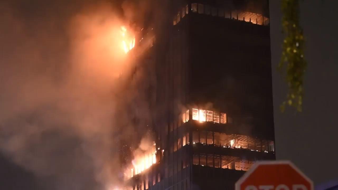 Fire engulfs landmark Zagreb skyscraper