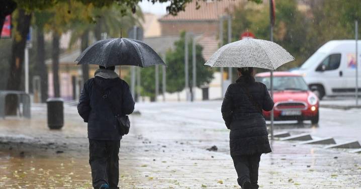 El paso de la borrasca Claudia obliga a cortar tres carreteras y deja importantes acumulados de agua en Córdoba
